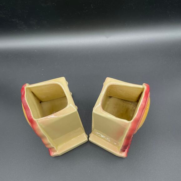 Vintage Shawnee Pottery Mantle Clock USA 530 Set of Two Hanging Wall Planters - Picture 4 of 14